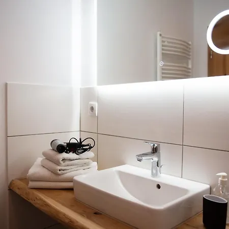 Bauernhof Hoeper-rauert - Reihenhaus 6 * Neujellingsdorf